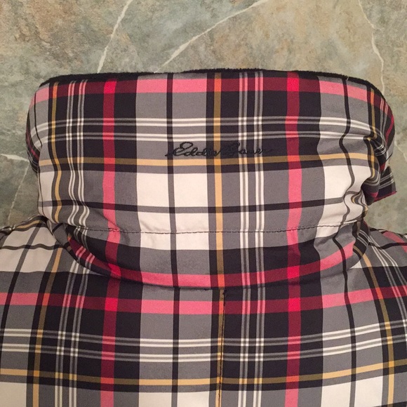 Eddie Bauer 🌹winter puffer vest coat - Picture 6 of 8